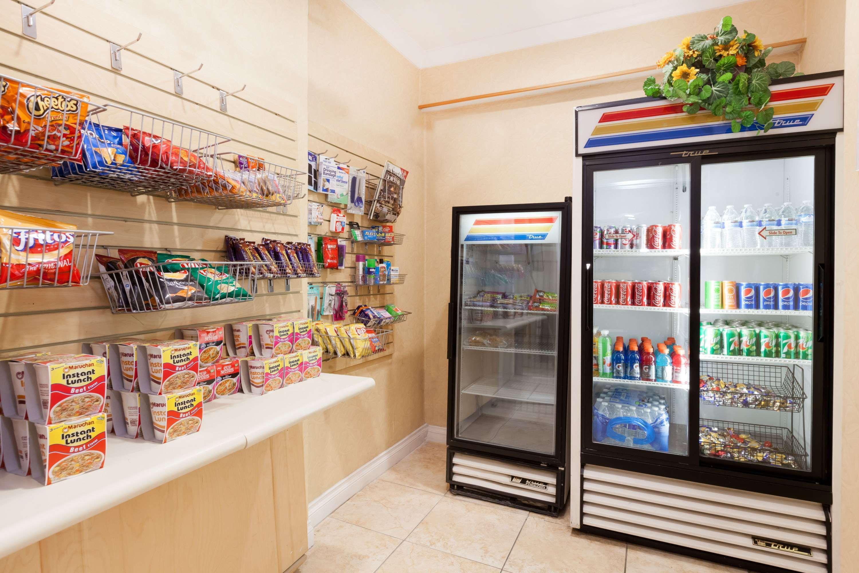 Ramada By Wyndham San Diego Poway Miramar Екстер'єр фото