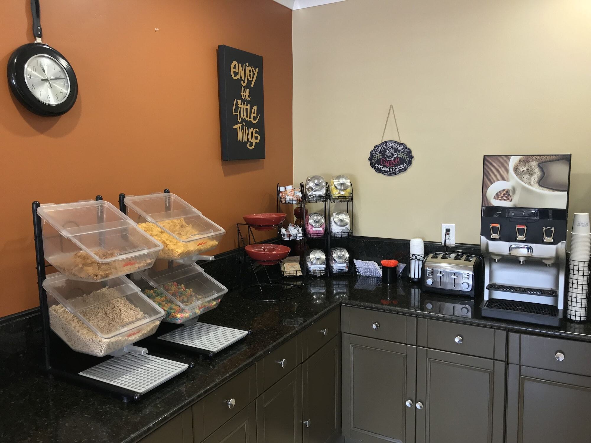 Ramada By Wyndham San Diego Poway Miramar Екстер'єр фото